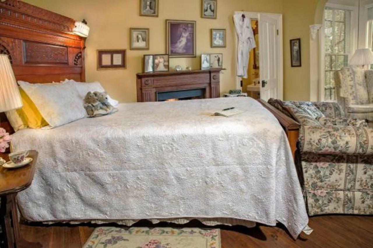 Magnolia Plantation Bed And Breakfast Gainesville Bagian luar foto